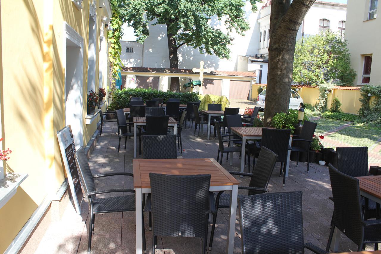 Hotel Zlaty Kriz Teplice Exterior photo