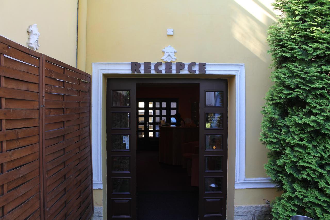 Hotel Zlaty Kriz Teplice Exterior photo